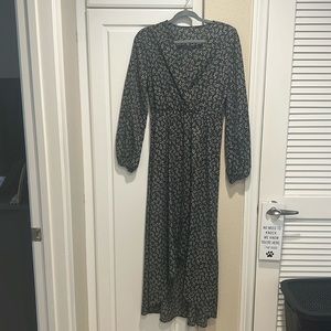 Long floral bohemian style dress. Worn once.